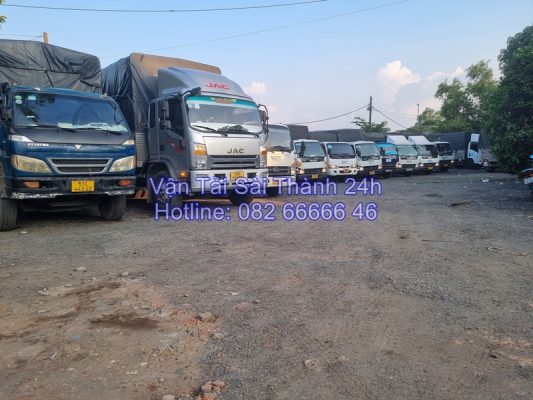 Xe tải chở hàng tại Quận Tân Bình