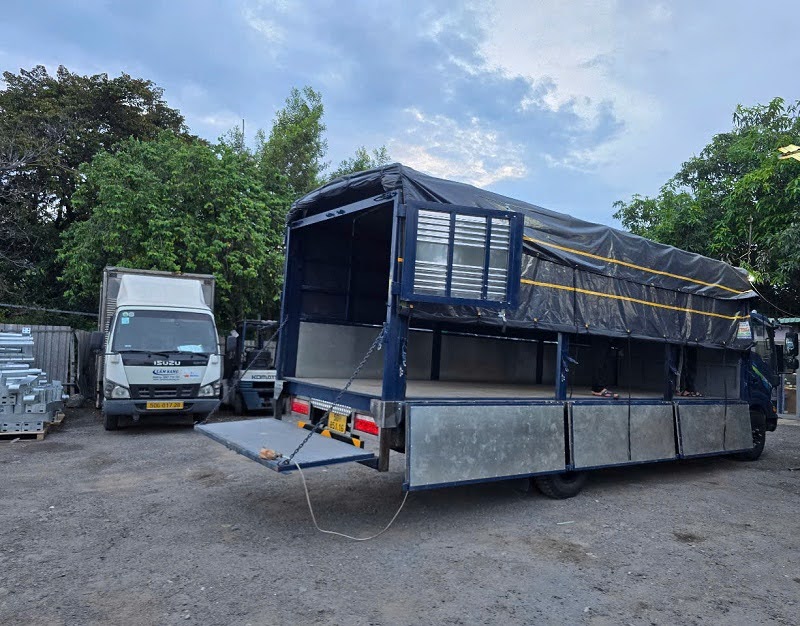 Xe tải Sài Thành 24h chuẩn bị xuất bến vận chuyển hàng lẻ