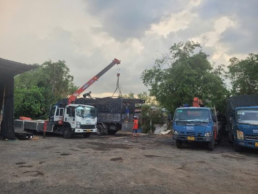 Dịch vụ cẩu hàng hóa uy tín, giá tốt tại Vận Tải Sài Thành 24H