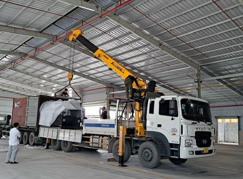 Thuê xe cẩu TP. Thủ Đức máy dệt Thuê xe cẩu TP. Thủ Đức máy dệt